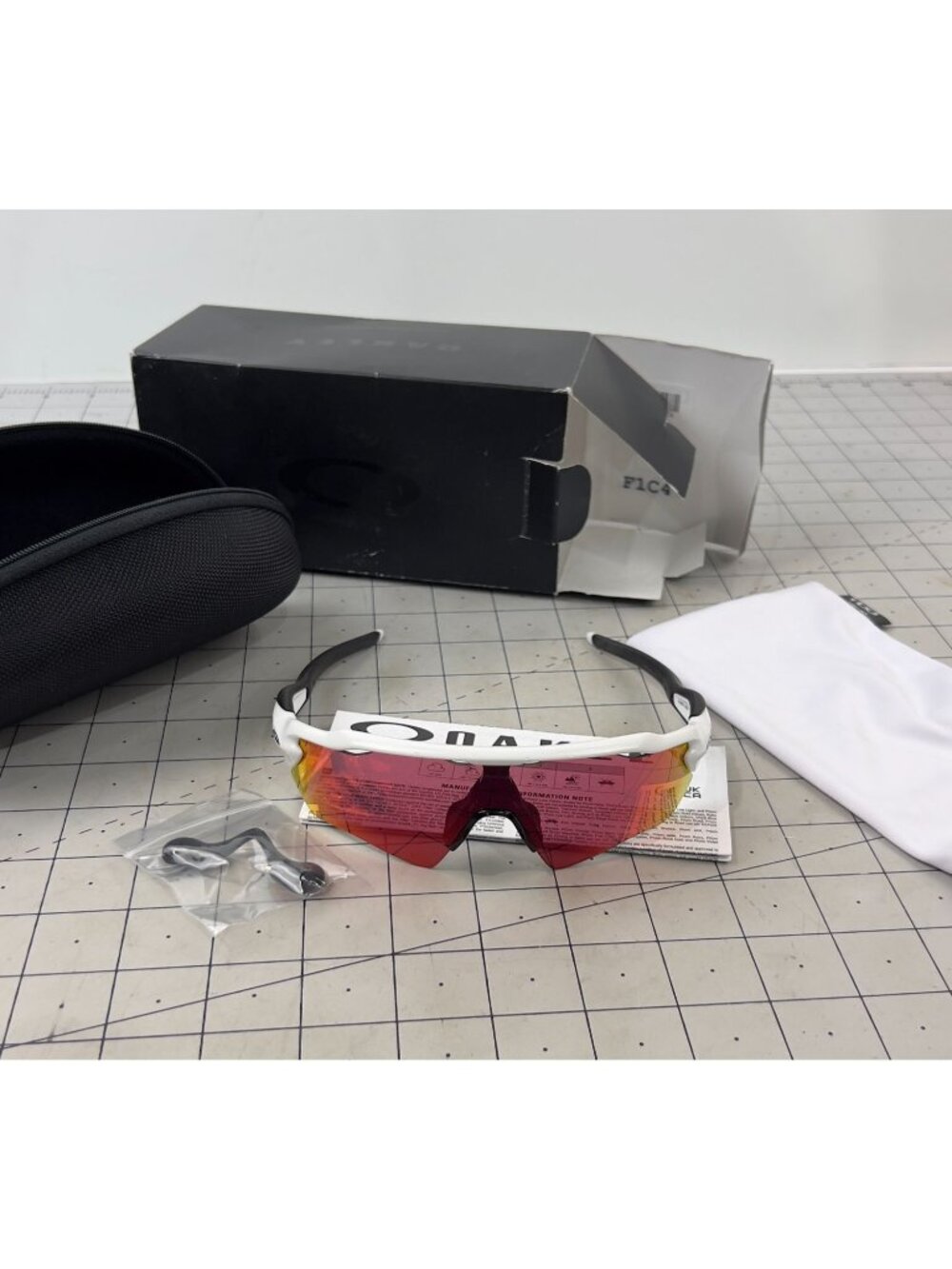 Oakley Youth Radar EV XS Path Sunglasses in White/Prizm Field